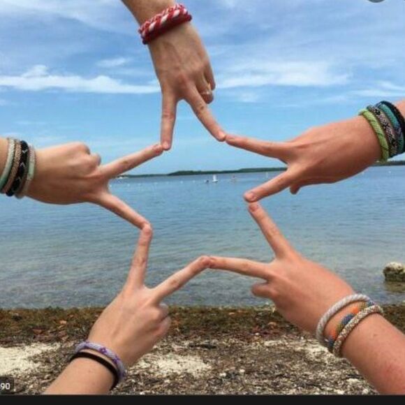 Set of 2 Sashka Bracelets Hot Pink & Blue/Pink Glass Beaded Bracelets - Picture 5 of 12